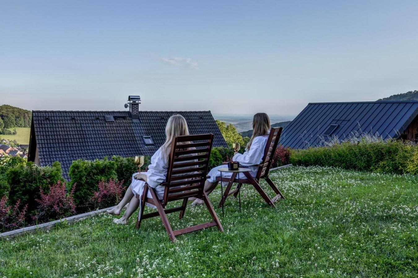 Wellness Apartmany Cesky Raj & Biokolna Lomnice nad Popelkou Екстер'єр фото